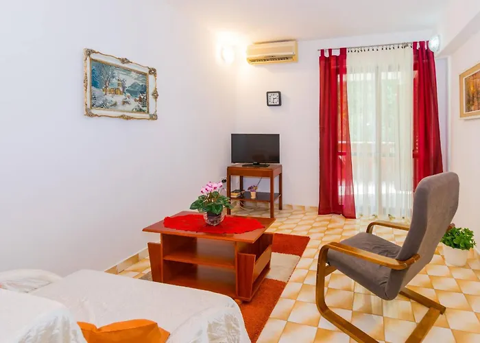 Comfortable Puh With Built Barbecue In Διαμέρισμα