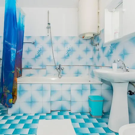 Apartament Comfortable Puh With Built Barbecue In Pula